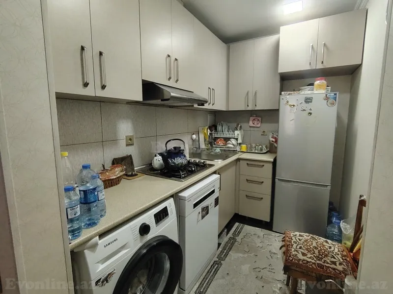 Satılır 3 otaqlı Mənzil Yeni tikili 82 m² Azadlıq prospekti m. - şəkil 8