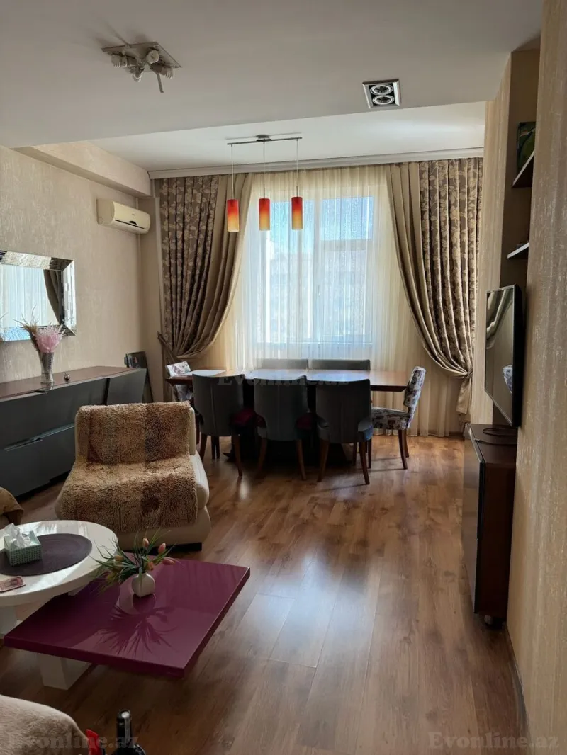3 otaqlı Mənzil 93 m² Memar Əcəmi m. Satılır