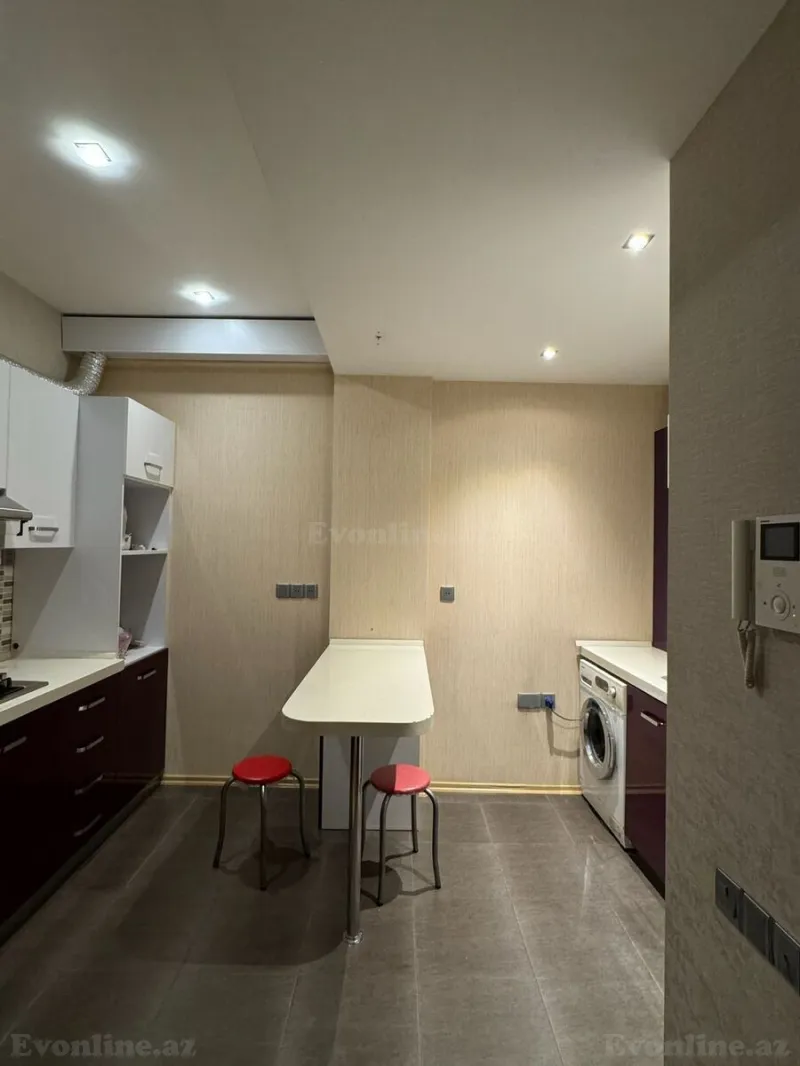 Satılır 3 otaqlı Mənzil Yeni tikili 93 m² Memar Əcəmi m. - şəkil 2