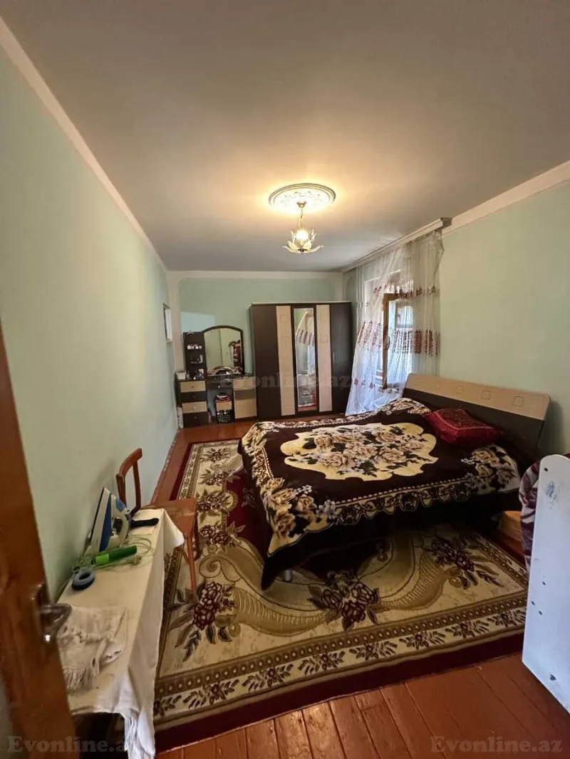 Satılır 4 otaqlı Mənzil Köhnə tikili 85 m² Maştağa - şəkil 2