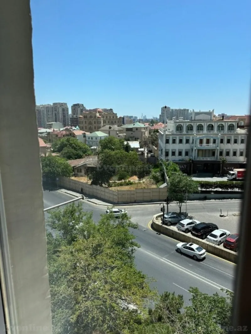 Satılır 3 otaqlı Mənzil Köhnə tikili 85 m² 8 Noyabr m. - şəkil 4