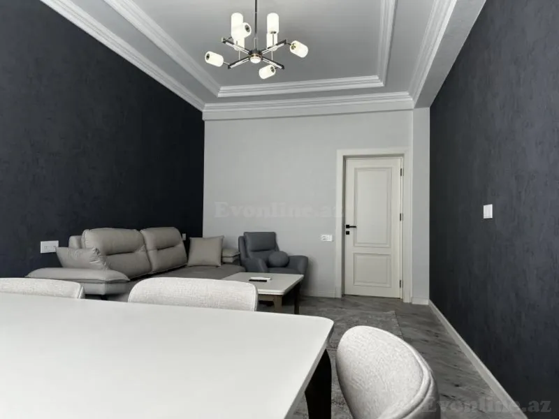 3 otaqlı Mənzil 105 m² Neftçilər m. Kirayə verilir