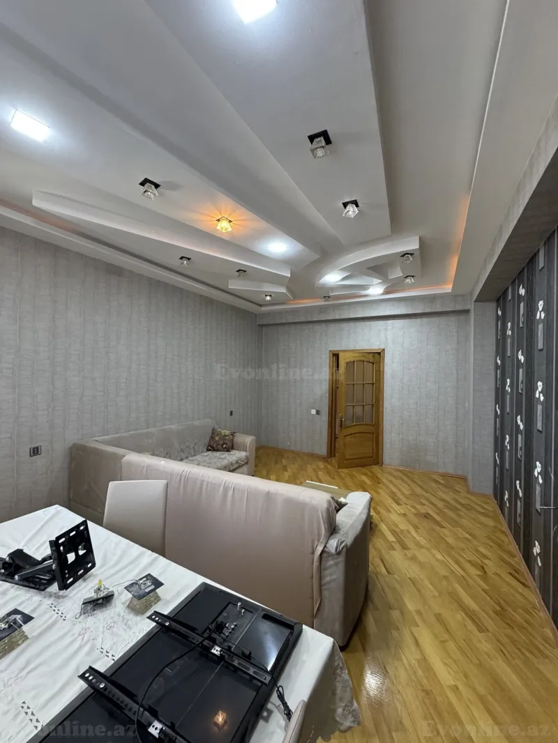 Kirayə verilir 3 otaqlı Mənzil Yeni tikili 95 m² Memar Əcəmi m. - şəkil 3