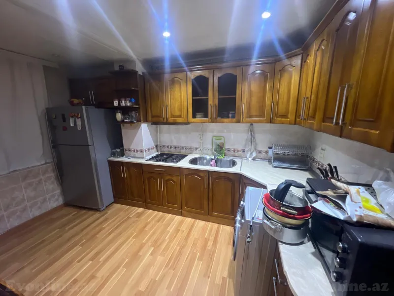 Kirayə verilir 3 otaqlı Mənzil Köhnə tikili 100 m² Bakıxanov - şəkil 8