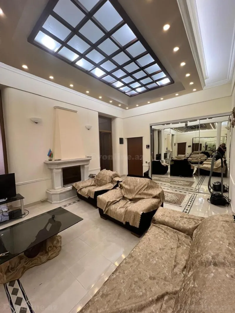 Satılır 4 otaqlı Mənzil Köhnə tikili 220 m² Sahil m. - şəkil 10