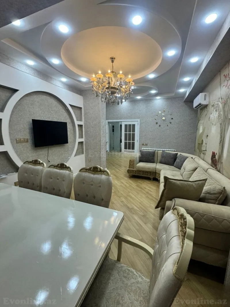 3 otaqlı Mənzil 120 m² Gənclik m. Kirayə verilir