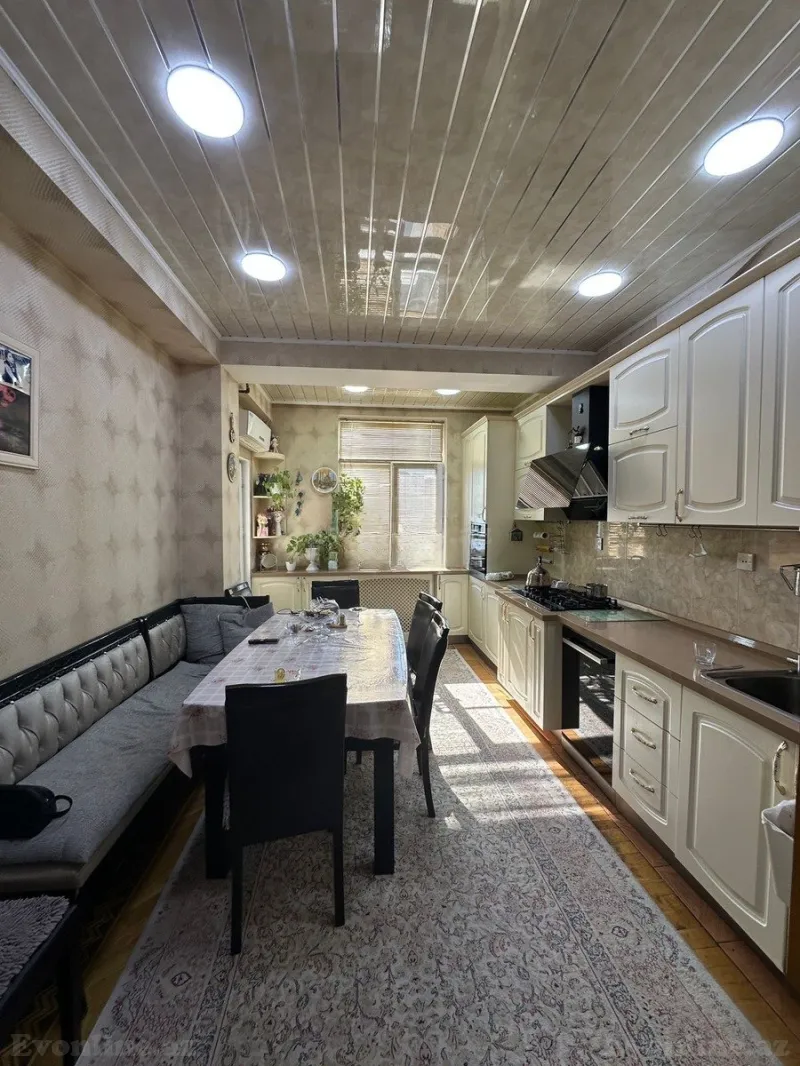 Satılır 4 otaqlı Mənzil Yeni tikili 175 m² Memar Əcəmi m. - şəkil 5