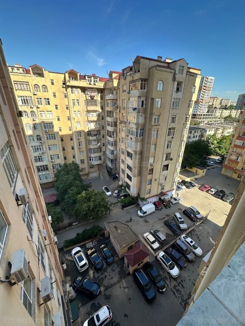 Satılır 4 otaqlı Mənzil Yeni tikili 175 m² Memar Əcəmi m. - şəkil 16