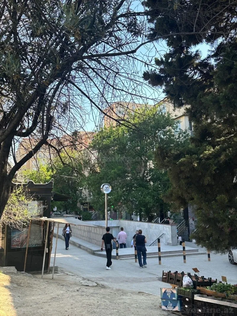 Satılır 4 otaqlı Mənzil Yeni tikili 175 m² Memar Əcəmi m. - şəkil 18
