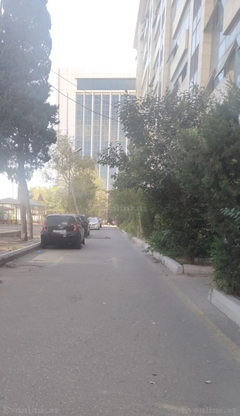 Satılır Qaraj 19 m² Yasamal r. - şəkil 3