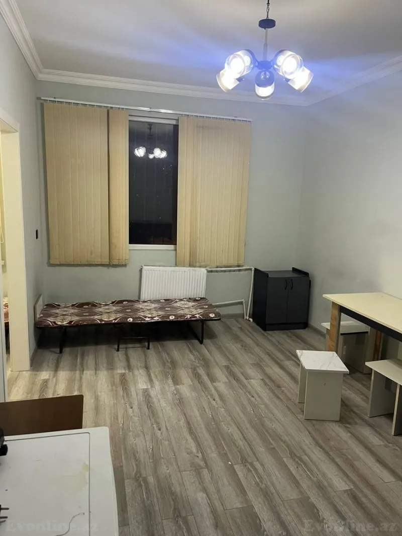 Kirayə verilir 2 otaqlı Mənzil Köhnə tikili 47 m² Memar Əcəmi m. - şəkil 2