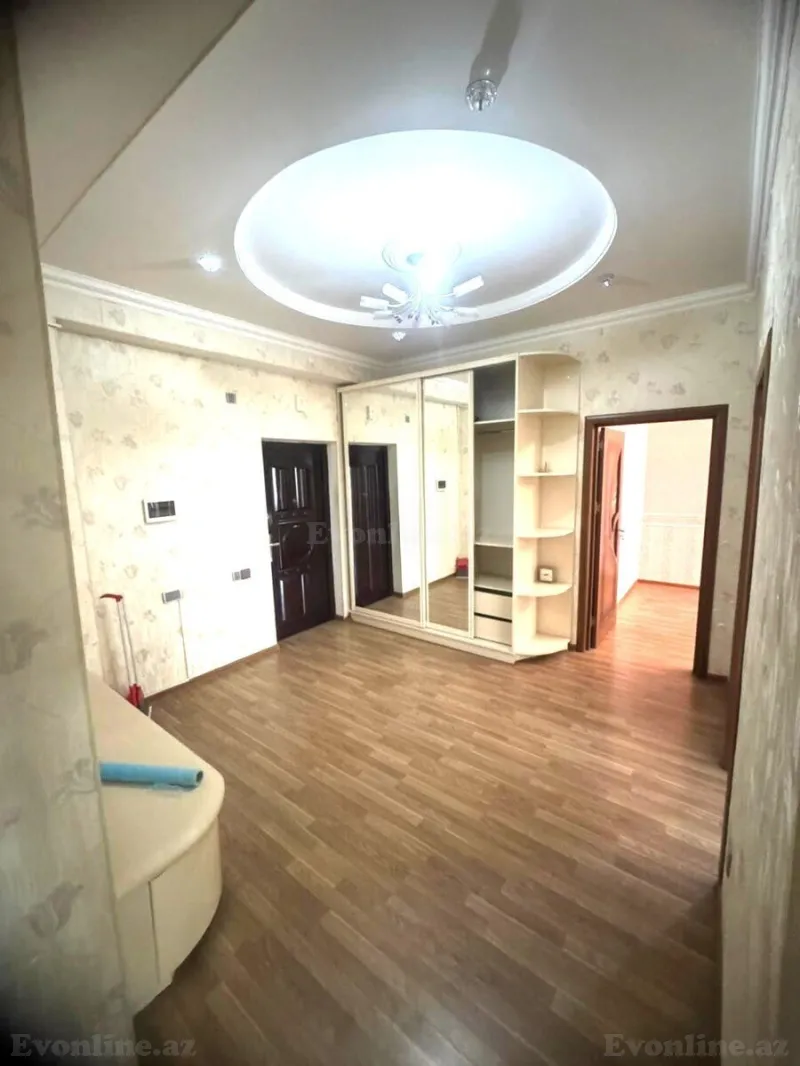 2 otaqlı Mənzil 80 m² Həzi Aslanov m. Kirayə verilir