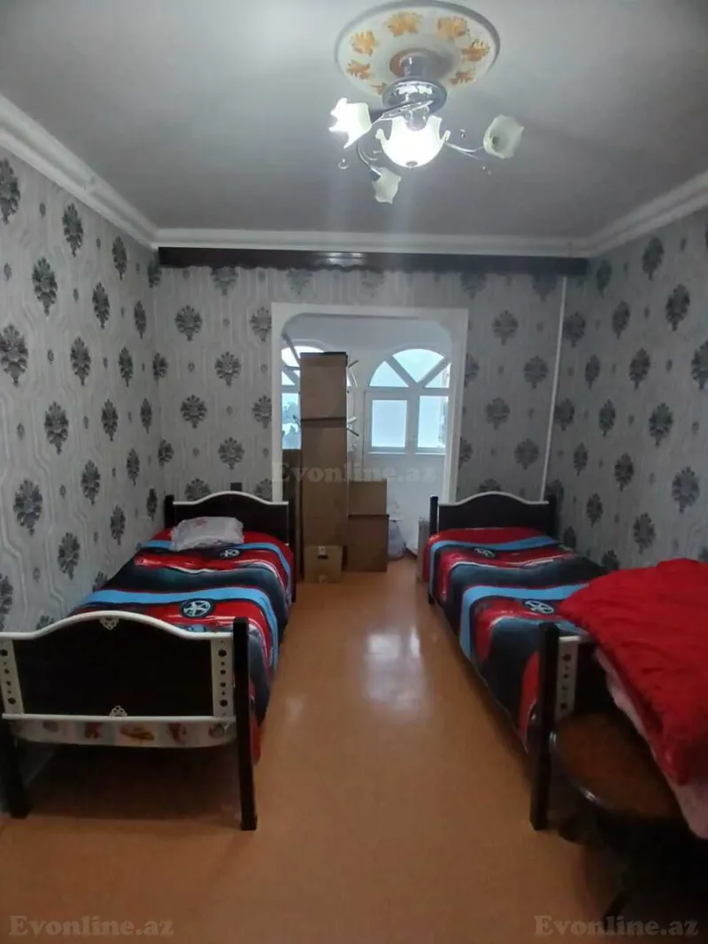 Satılır 3 otaqlı Mənzil Köhnə tikili 65 m² Suraxanı r. - şəkil 2