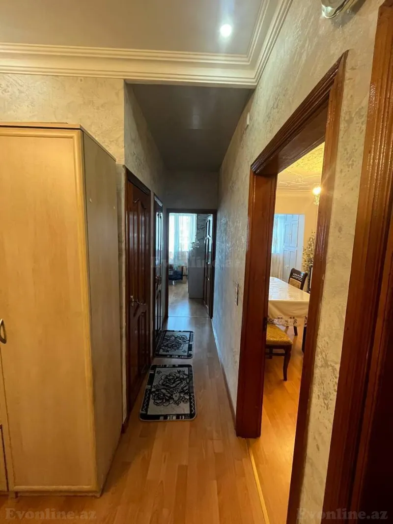 Satılır 4 otaqlı Mənzil Köhnə tikili 100 m² İnşaatçılar m. - şəkil 24