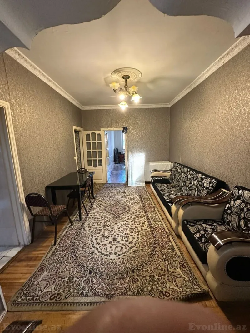 Kirayə verilir 2 otaqlı Mənzil Köhnə tikili 45 m² Memar Əcəmi m. - şəkil 2