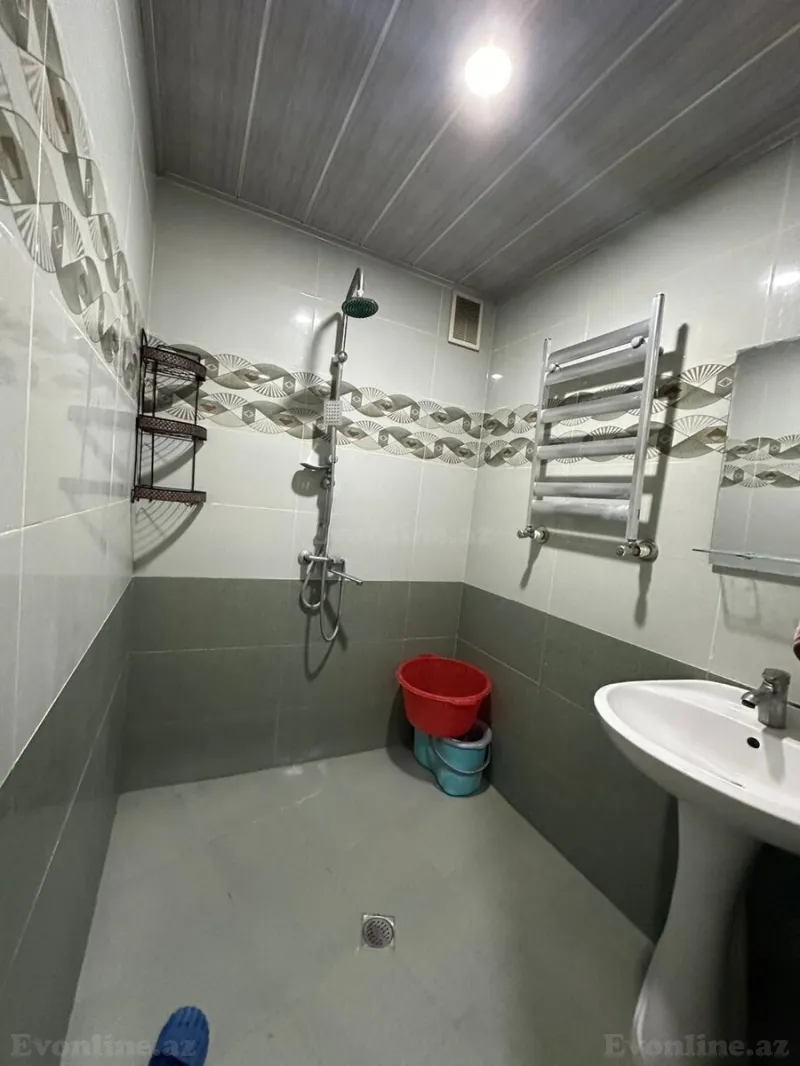 Kirayə verilir 2 otaqlı Mənzil Köhnə tikili 45 m² Memar Əcəmi m. - şəkil 6
