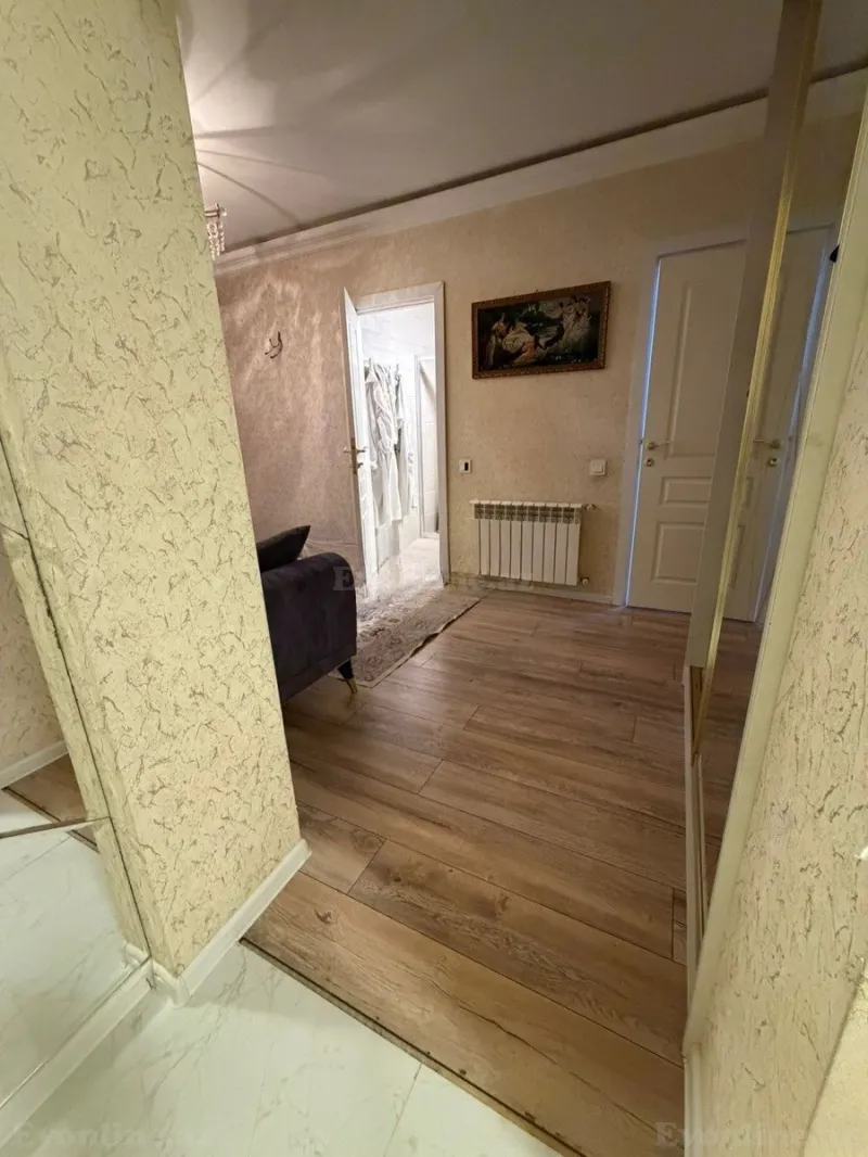 Satılır 2 otaqlı Mənzil Yeni tikili 101 m² Nəsimi r. - şəkil 12
