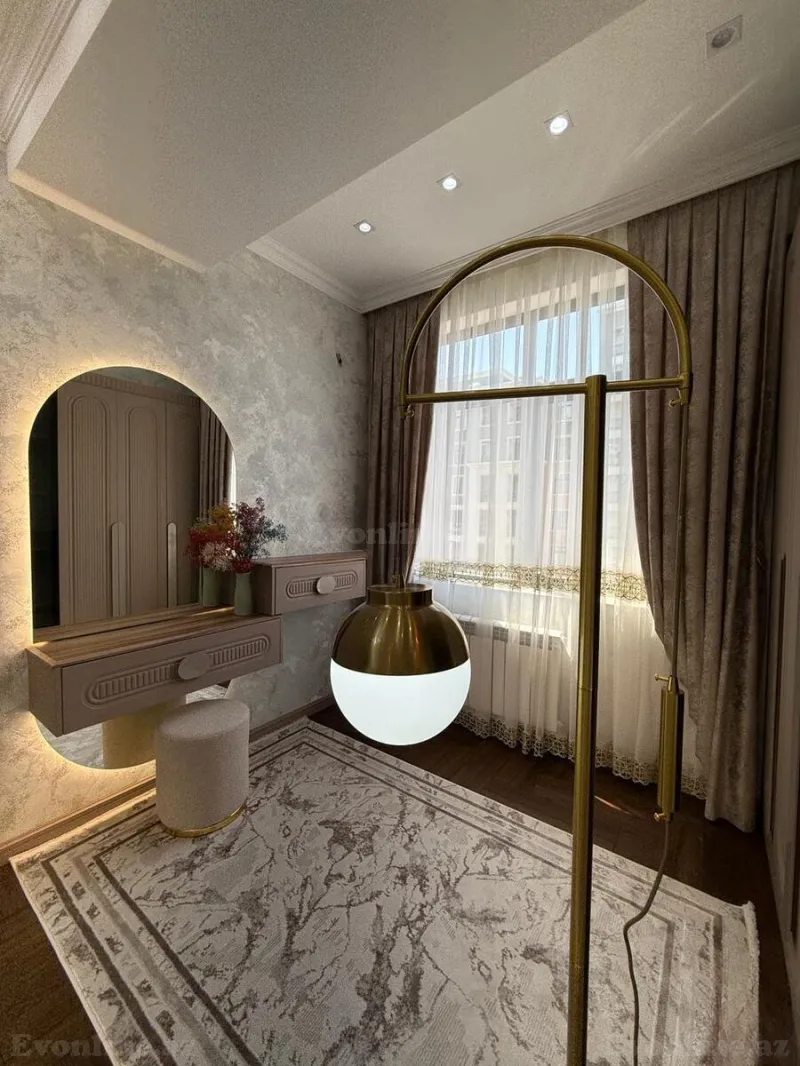 Satılır 3 otaqlı Mənzil Yeni tikili 130 m² Qara Qarayev m. - şəkil 8