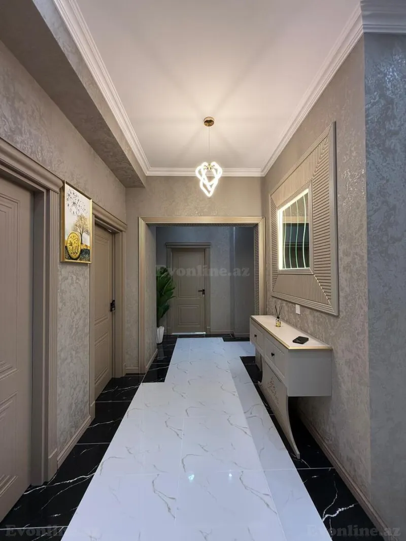 Satılır 3 otaqlı Mənzil Yeni tikili 130 m² Qara Qarayev m. - şəkil 23