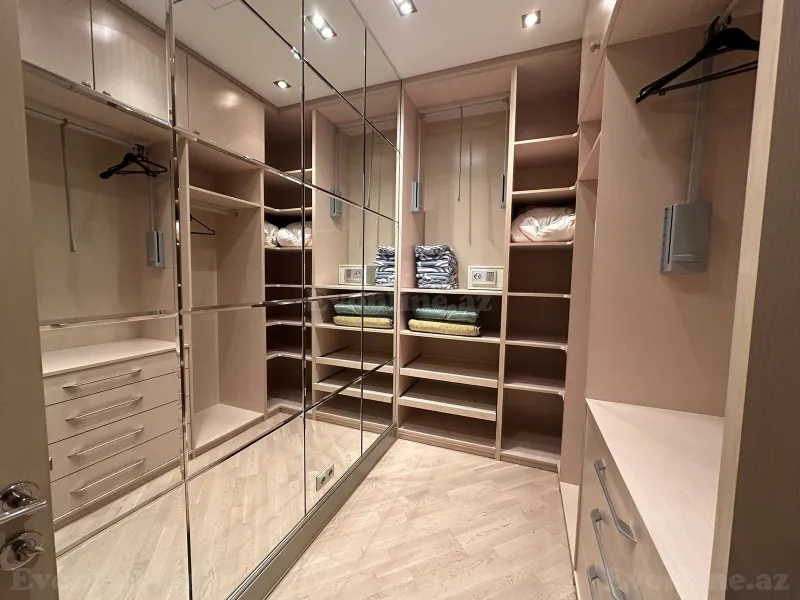 Kirayə verilir 3 otaqlı Mənzil Yeni tikili 165 m² Səbail r. - şəkil 26