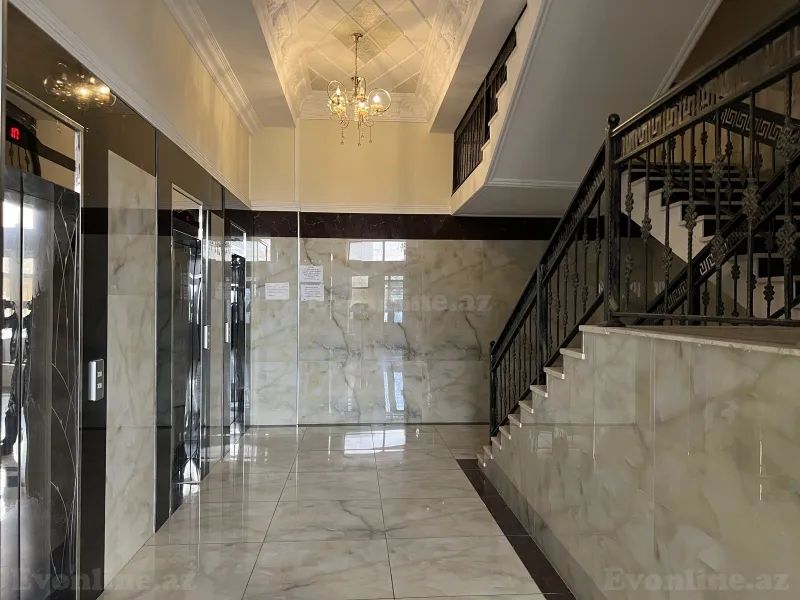 Kirayə verilir 3 otaqlı Mənzil Yeni tikili 138 m² 8 Noyabr m. - şəkil 2