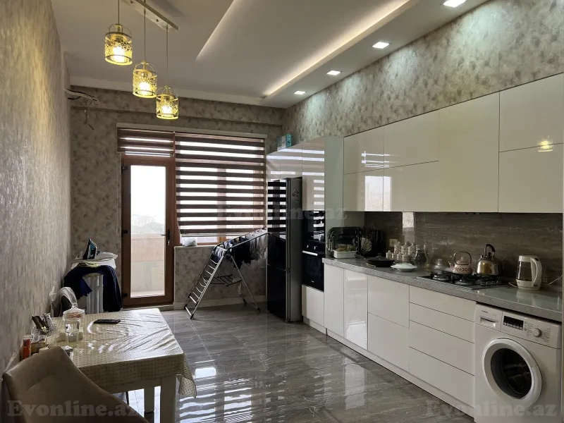 Kirayə verilir 3 otaqlı Mənzil Yeni tikili 138 m² 8 Noyabr m. - şəkil 9