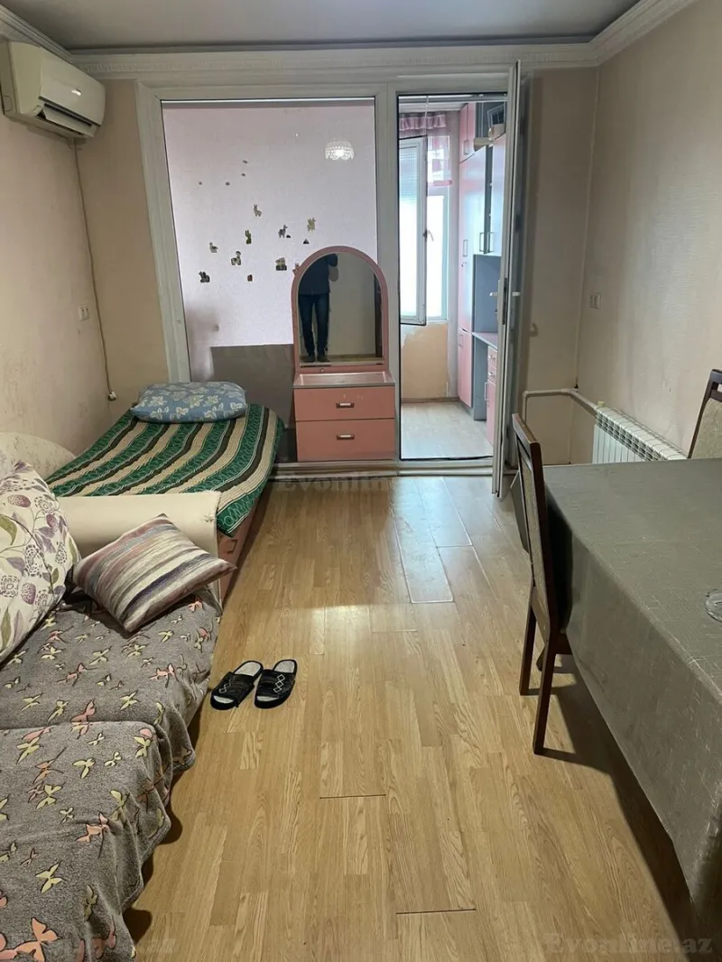2 otaqlı Mənzil 46 m² İnşaatçılar m. Kirayə verilir