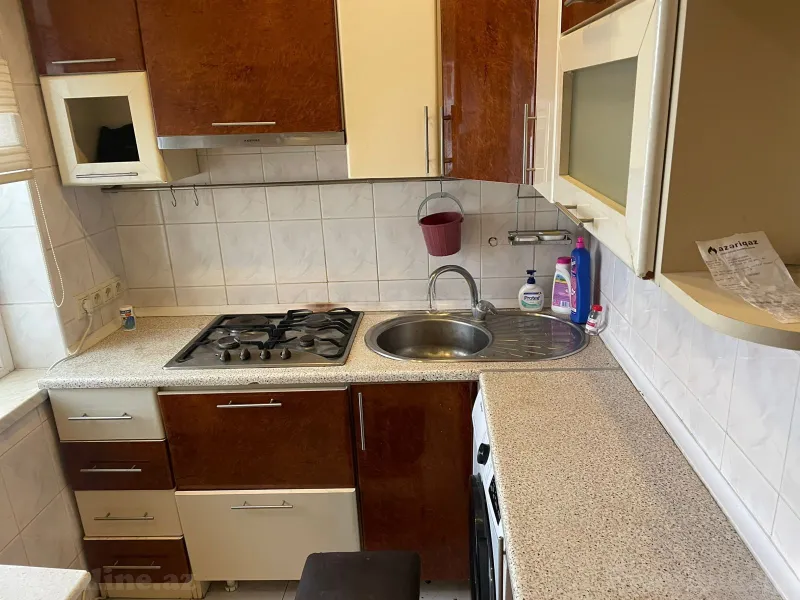 Kirayə verilir 2 otaqlı Mənzil Köhnə tikili 46 m² İnşaatçılar m. - şəkil 5