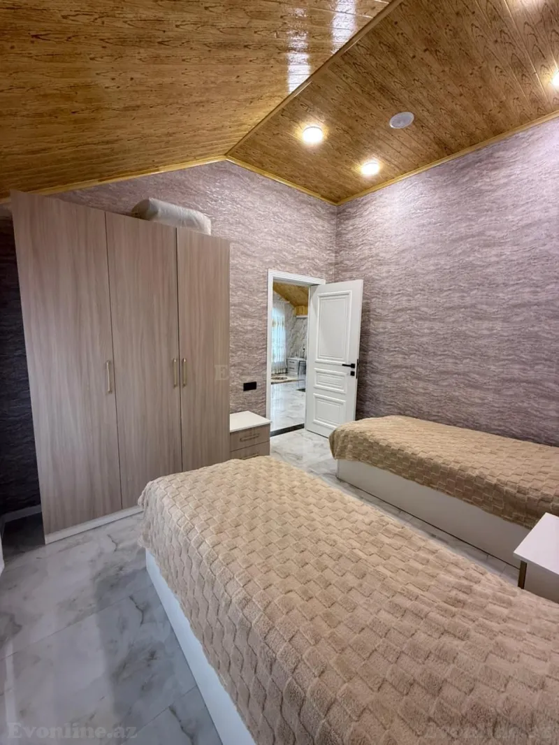 Kirayə verilir 3 otaqlı Həyət evi 200 m² Quba - şəkil 14