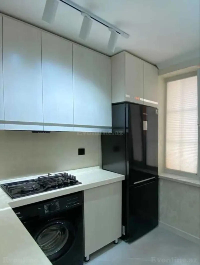 Satılır 2 otaqlı Mənzil Köhnə tikili 55 m² Memar Əcəmi m. - şəkil 4