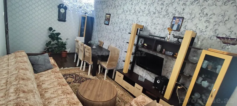 3 otaqlı Mənzil 80 m² Massiv D Satılır