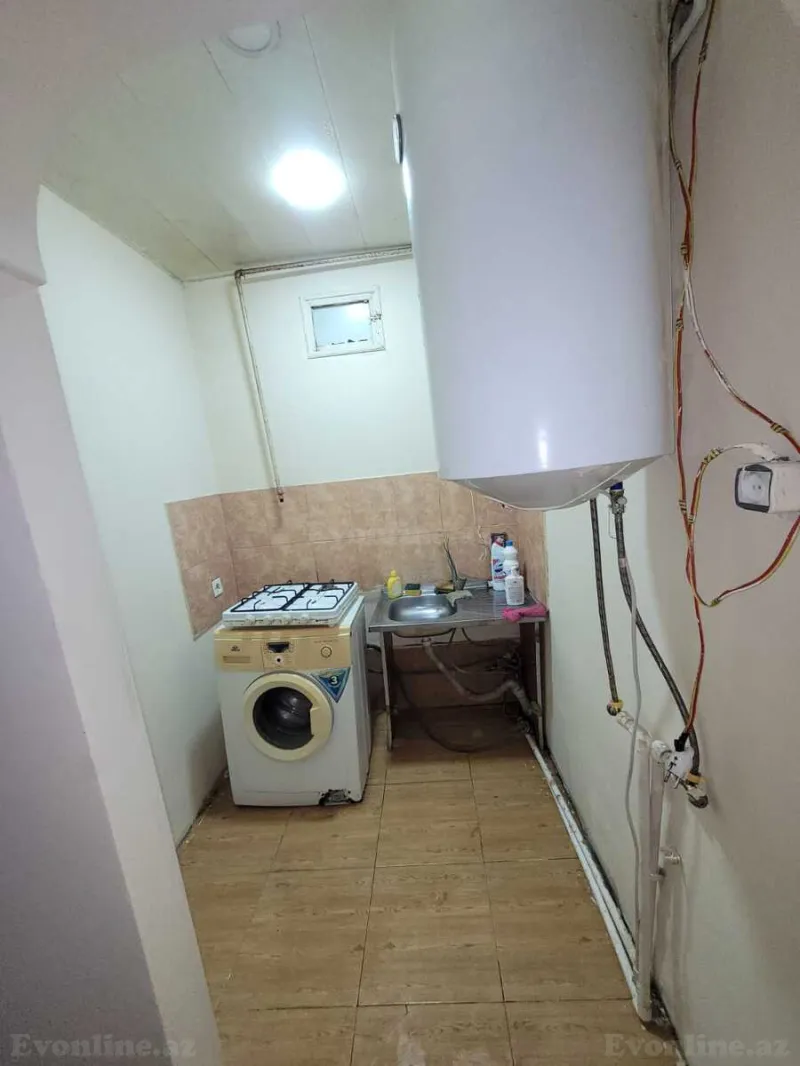 Kirayə verilir 2 otaqlı Həyət evi 40 m² İnşaatçılar m. - şəkil 5