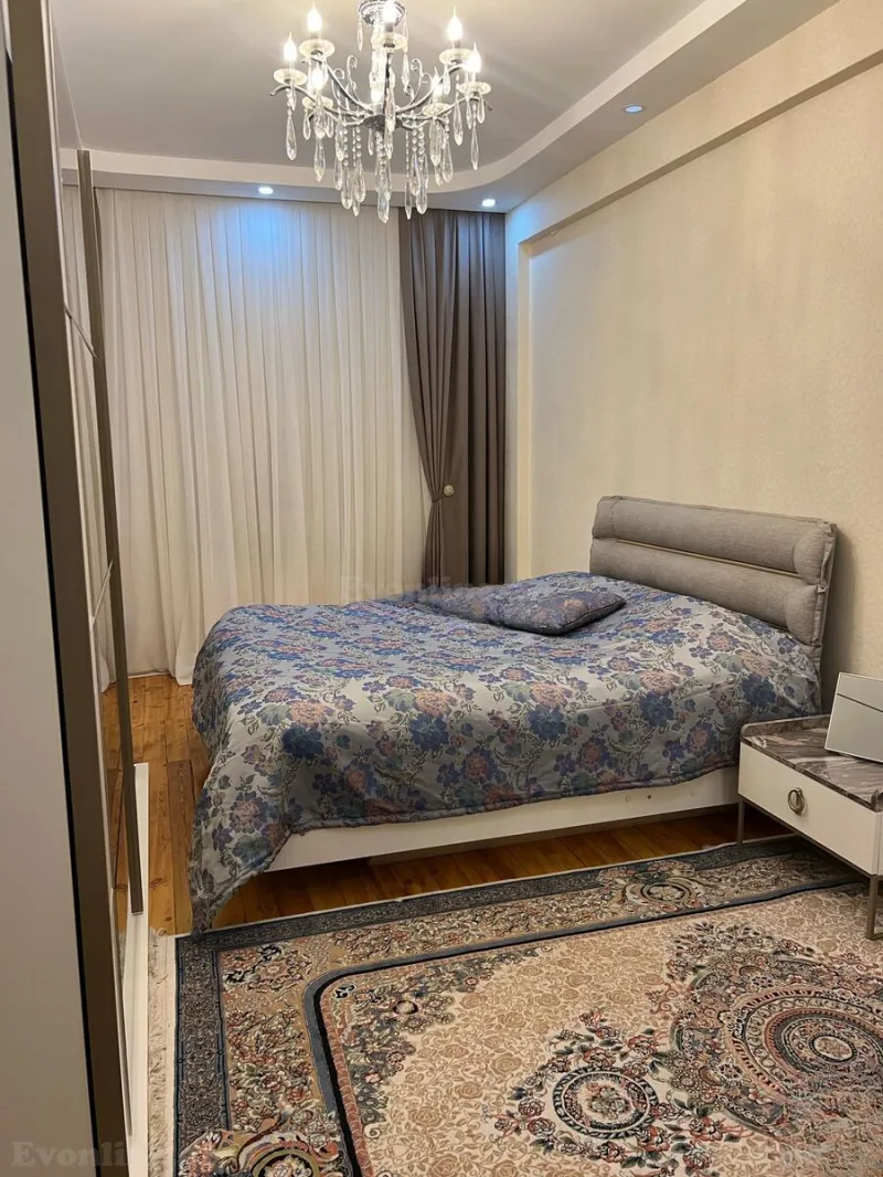 Satılır 3 otaqlı Mənzil Yeni tikili 80 m² Memar Əcəmi m. - şəkil 4