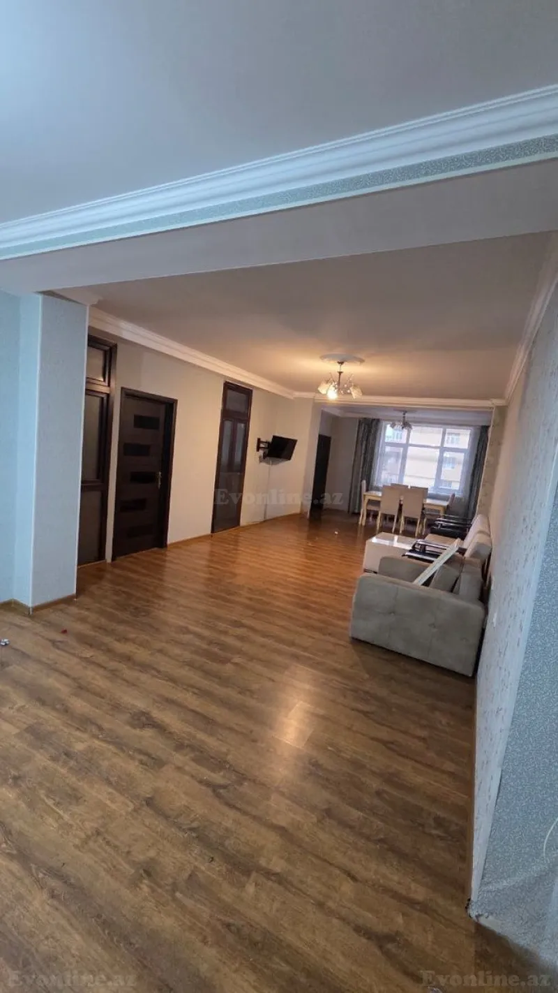 Kirayə verilir 3 otaqlı Mənzil Yeni tikili 120 m² Xırdalan