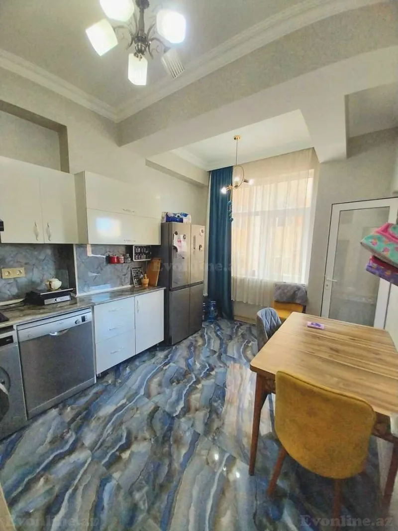 Satılır 3 otaqlı Mənzil Yeni tikili 86 m² Qara Qarayev m. - şəkil 9