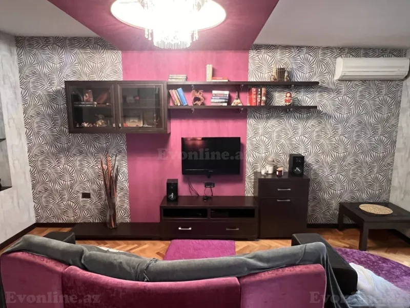 Satılır 2 otaqlı Mənzil Köhnə tikili 44 m² Gənclik m. - şəkil 4