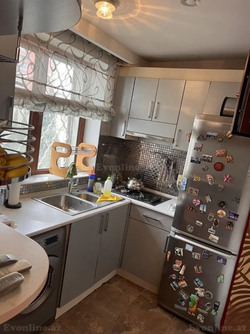 Satılır 2 otaqlı Mənzil Köhnə tikili 44 m² Gənclik m. - şəkil 5