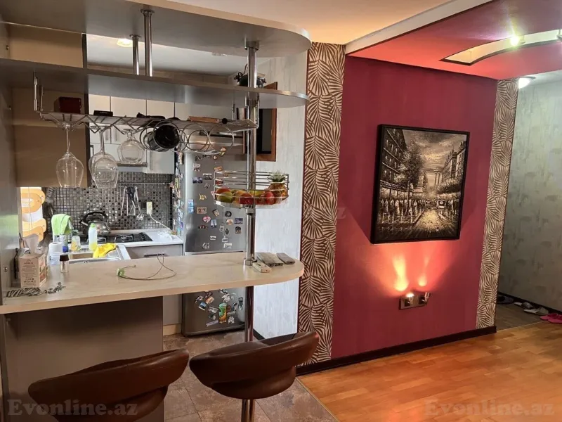 Satılır 2 otaqlı Mənzil Köhnə tikili 44 m² Gənclik m. - şəkil 6