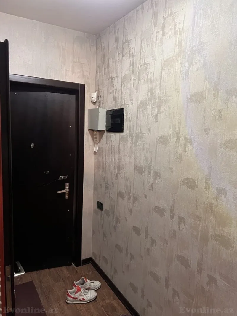 Satılır 2 otaqlı Mənzil Köhnə tikili 44 m² Gənclik m. - şəkil 11