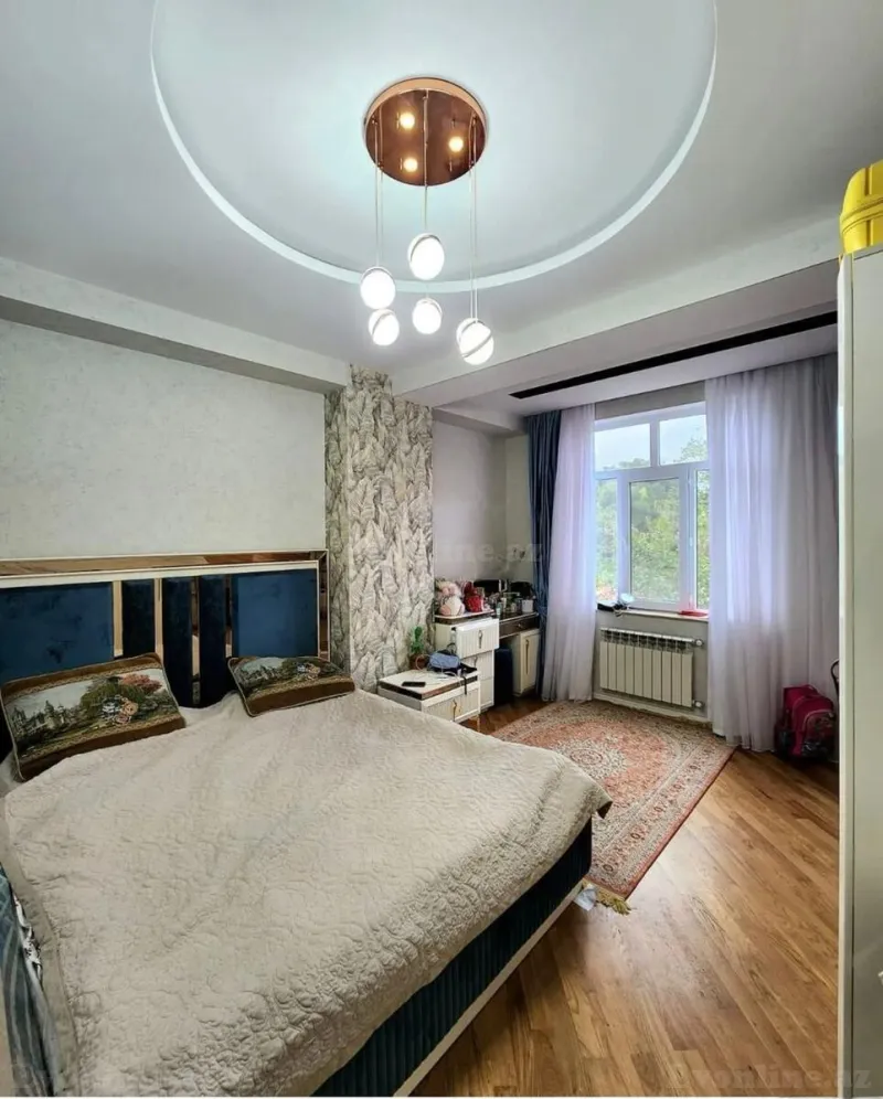 Satılır 3 otaqlı Mənzil Yeni tikili 135 m² Memar Əcəmi m. - şəkil 2