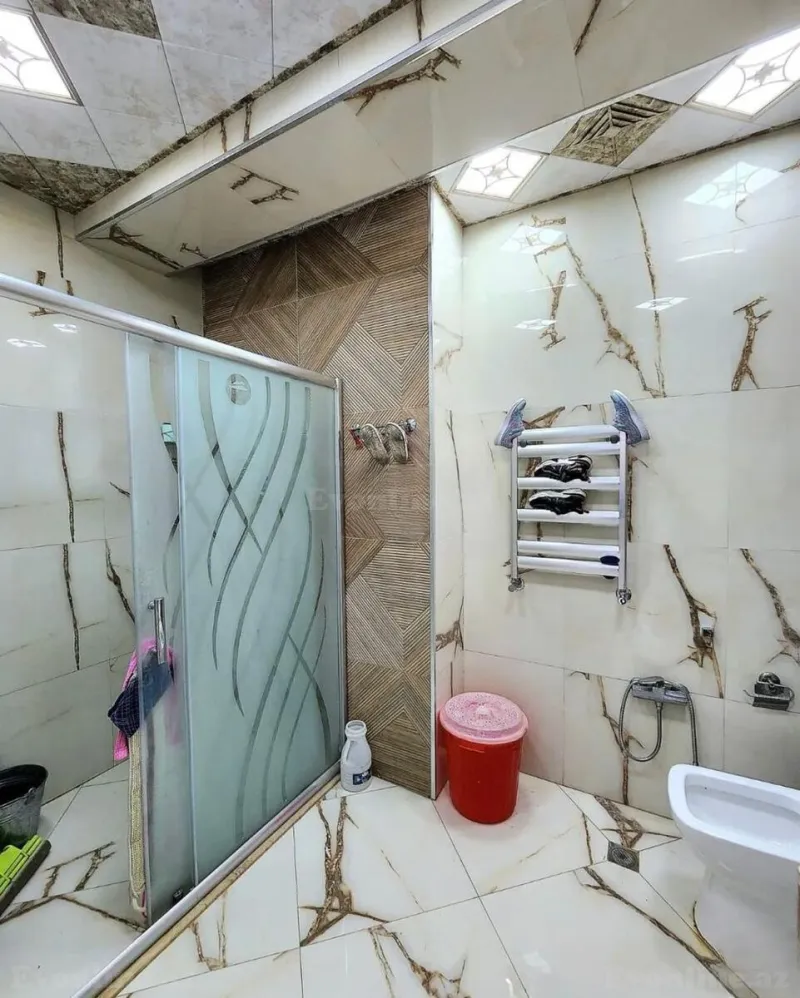Satılır 3 otaqlı Mənzil Yeni tikili 135 m² Memar Əcəmi m. - şəkil 6