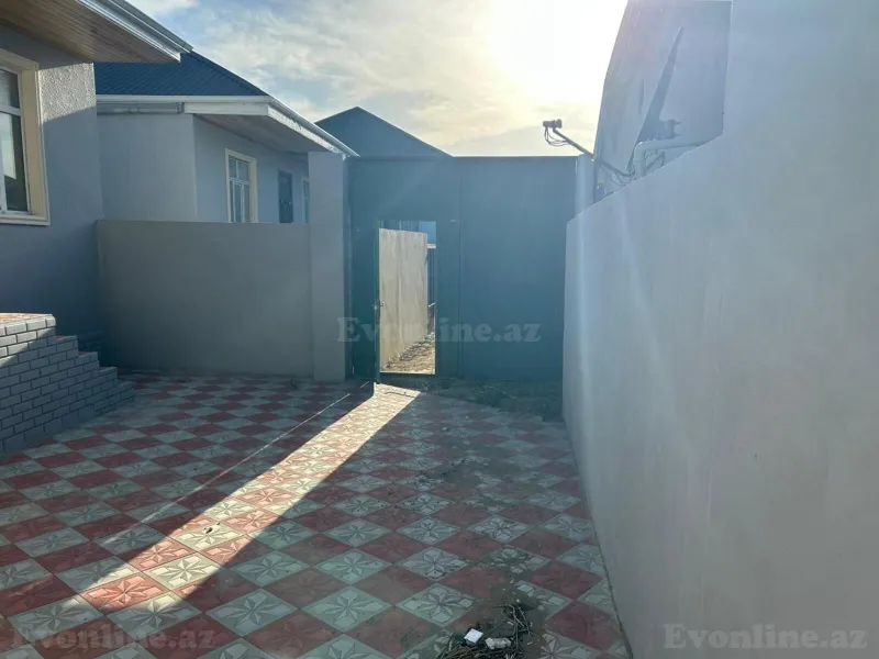 Satılır 3 otaqlı Həyət evi 95 m² Yeni Ramana