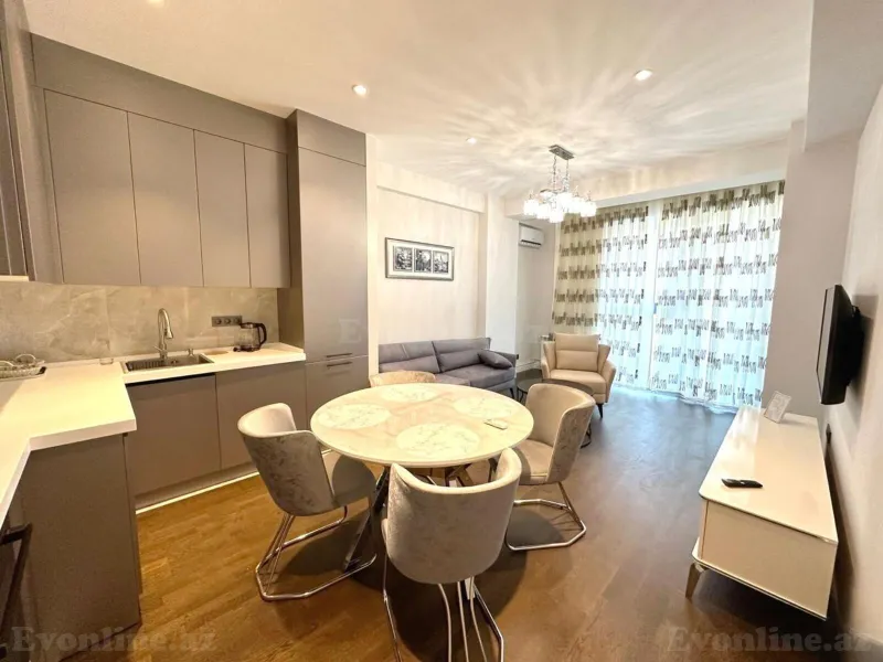Kirayə verilir 2 otaqlı Mənzil Yeni tikili 65 m² Səbail r. - şəkil 2