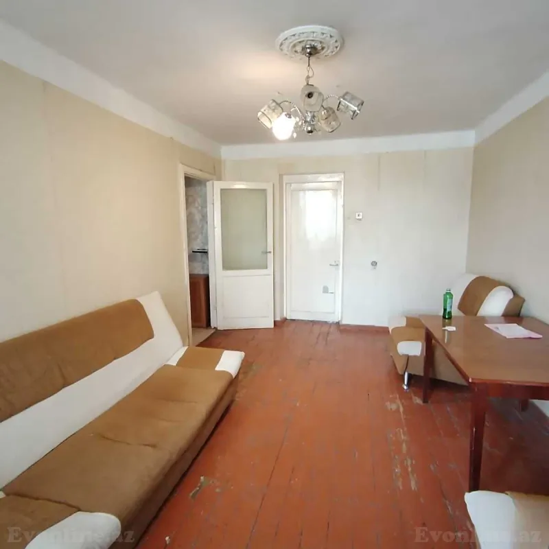 Satılır 2 otaqlı Mənzil Köhnə tikili 55 m² Neftçilər m. - şəkil 2