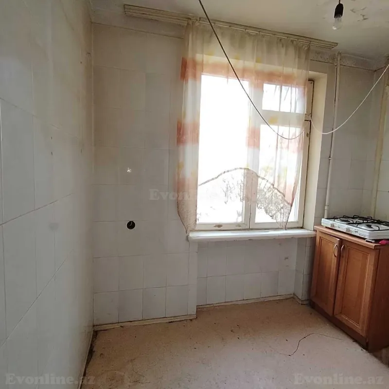 Satılır 2 otaqlı Mənzil Köhnə tikili 55 m² Neftçilər m. - şəkil 7