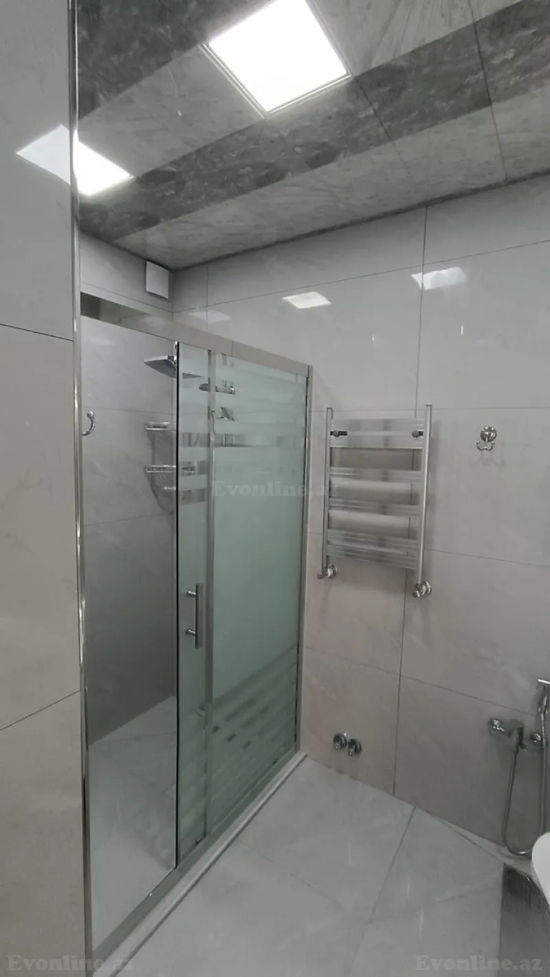 Satılır 2 otaqlı Mənzil Yeni tikili 90 m² Azadlıq prospekti m. - şəkil 10