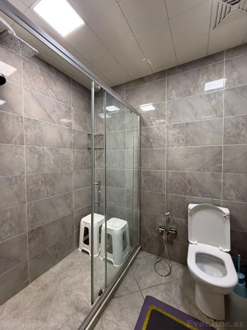Kirayə verilir 2 otaqlı Mənzil Yeni tikili 70 m² Qara Qarayev m. - şəkil 12