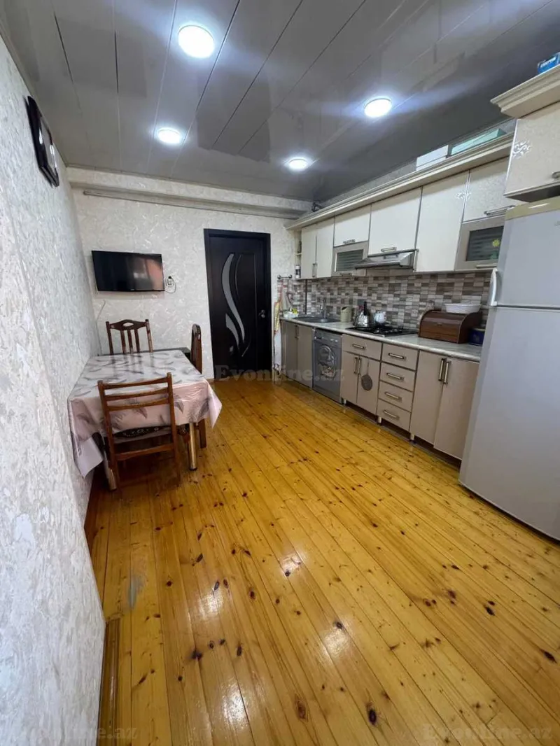 Satılır 3 otaqlı Mənzil Köhnə tikili 67 m² Bakıxanov - şəkil 9