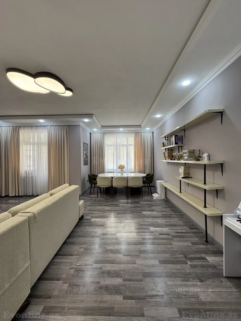 Satılır 3 otaqlı Mənzil Yeni tikili 140 m² İnşaatçılar m. - şəkil 2