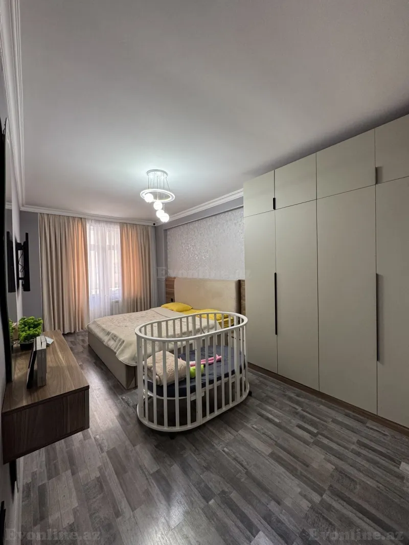 Satılır 3 otaqlı Mənzil Yeni tikili 140 m² İnşaatçılar m. - şəkil 8